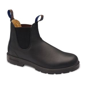 Blundstone women’s thermal boots.